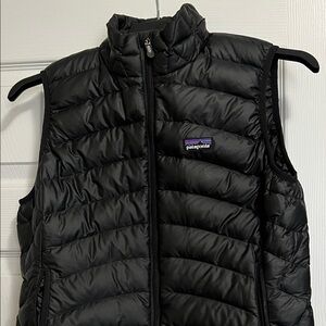 Patagonia Quilted Black Vest